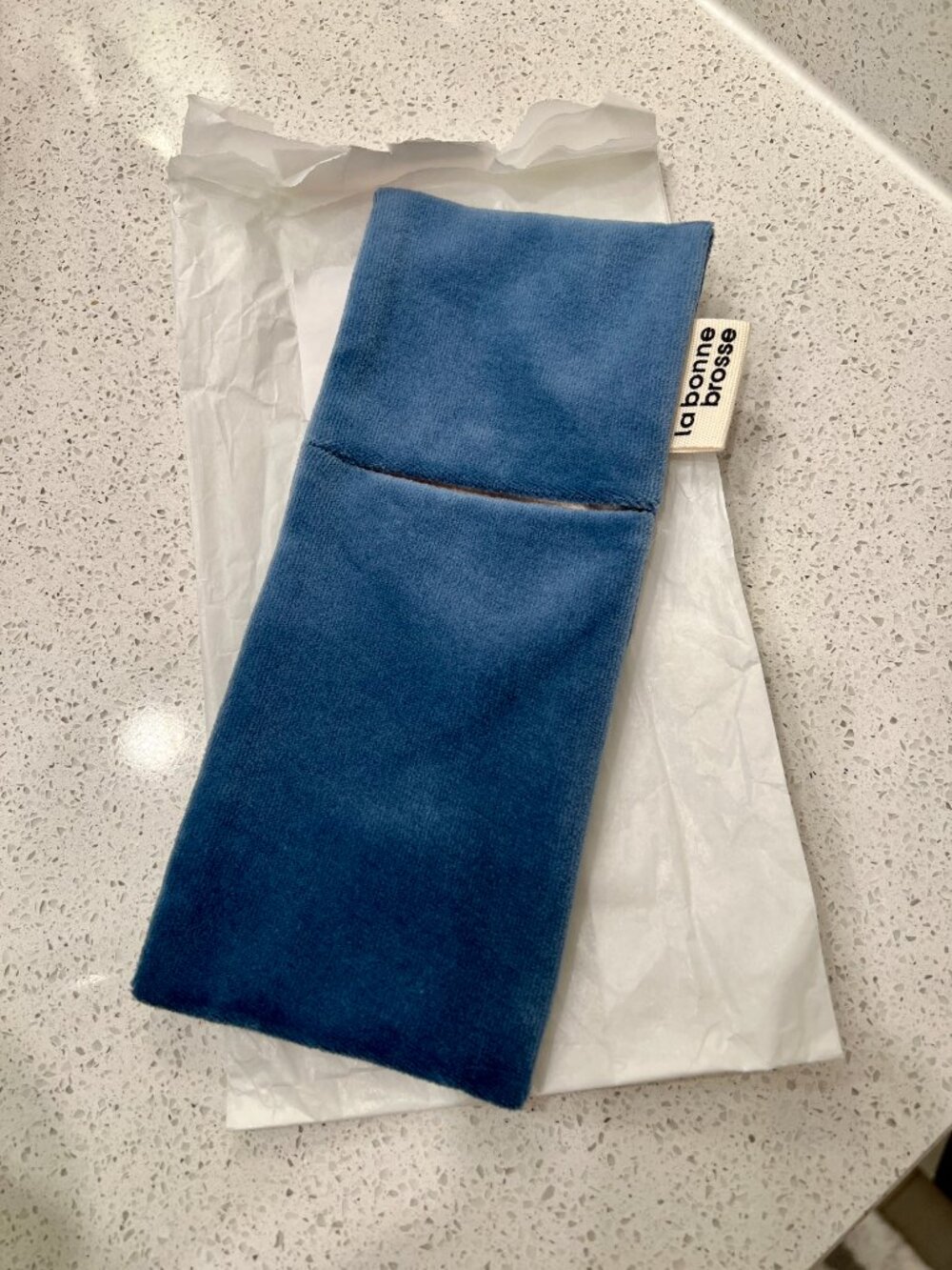 La Bonne Brosse Small HairBrush Pouch in Light Blue, NEW